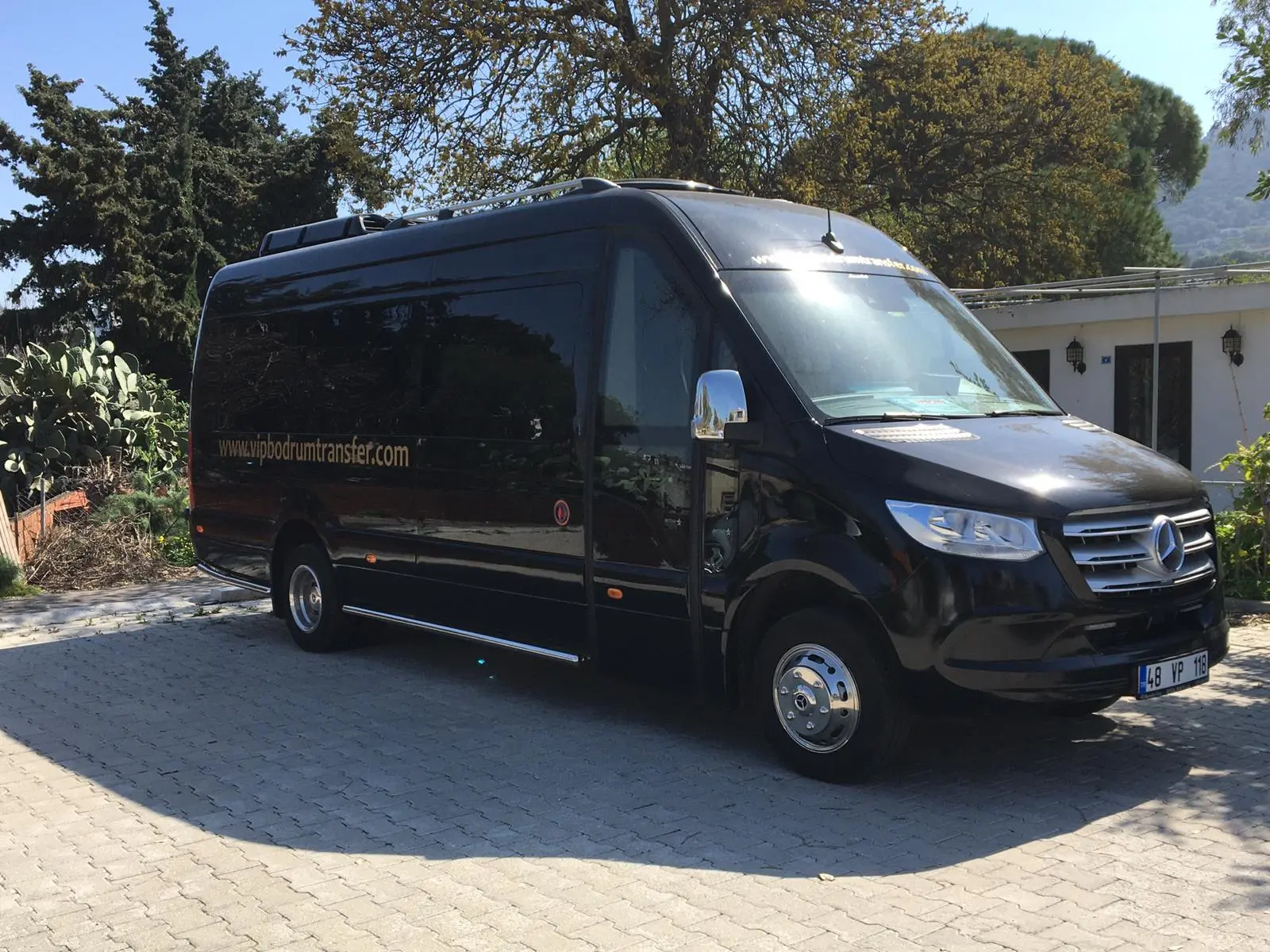 İçmeler Minibüs Kiralama